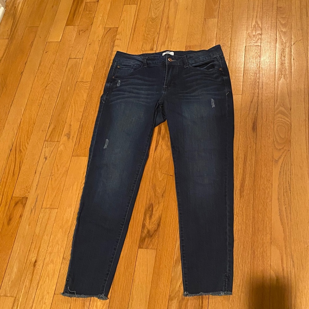 Kensie mid-rise stretch skinny jeans